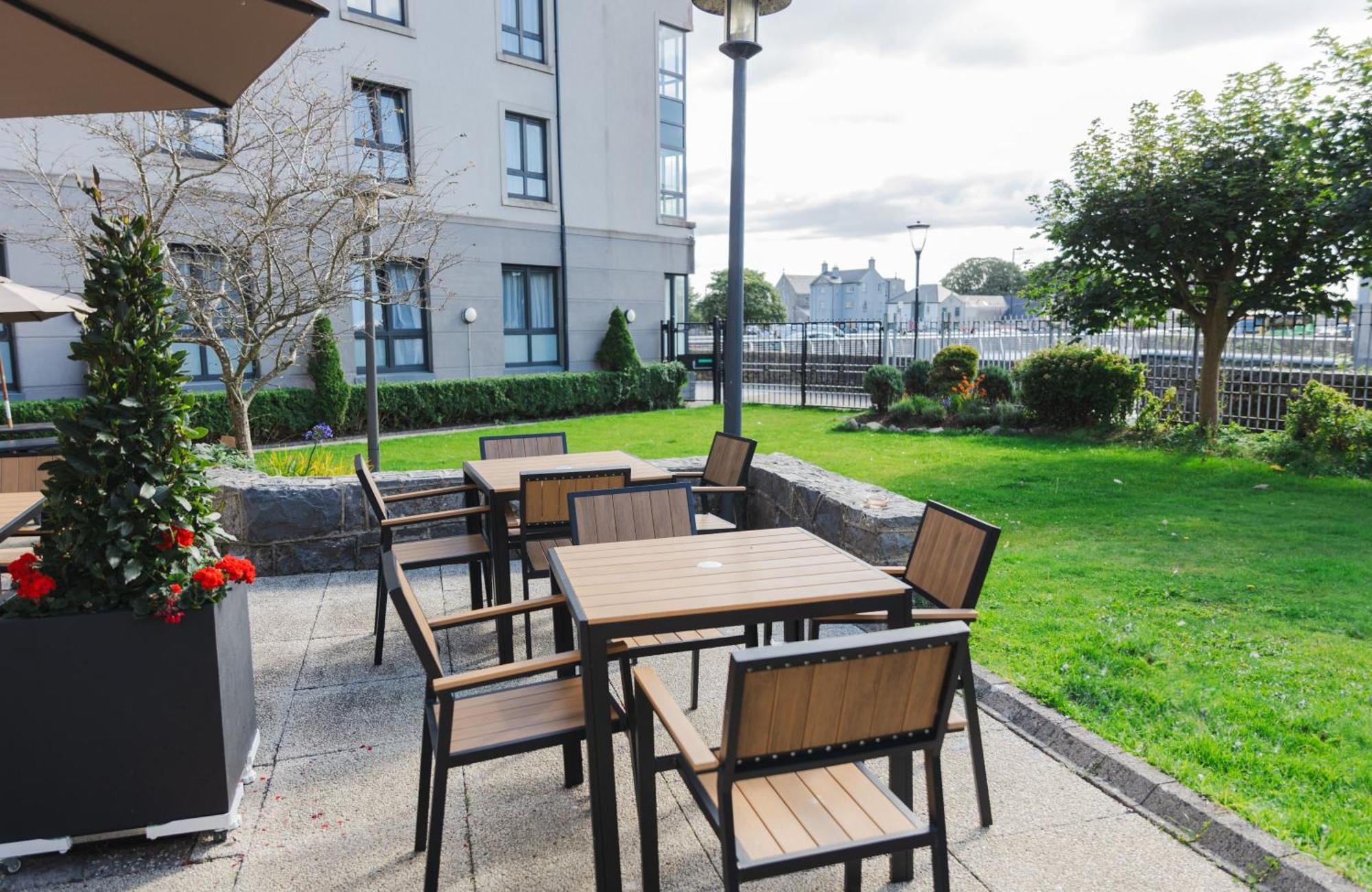 Leonardo Hotel Galway Exterior foto