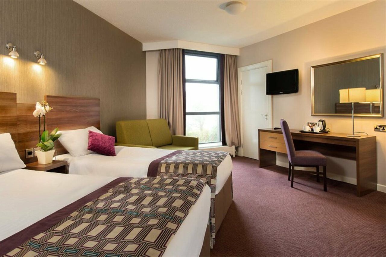 Leonardo Hotel Galway Exterior foto